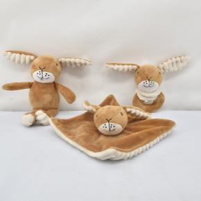 3PCS Plush Baby Towl Baby Rattle Baby Toy Set